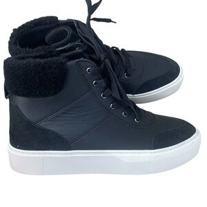 Ugg Cakewalk Platform Sneaker, Leather/Suede Upper, Size 8, NWOB